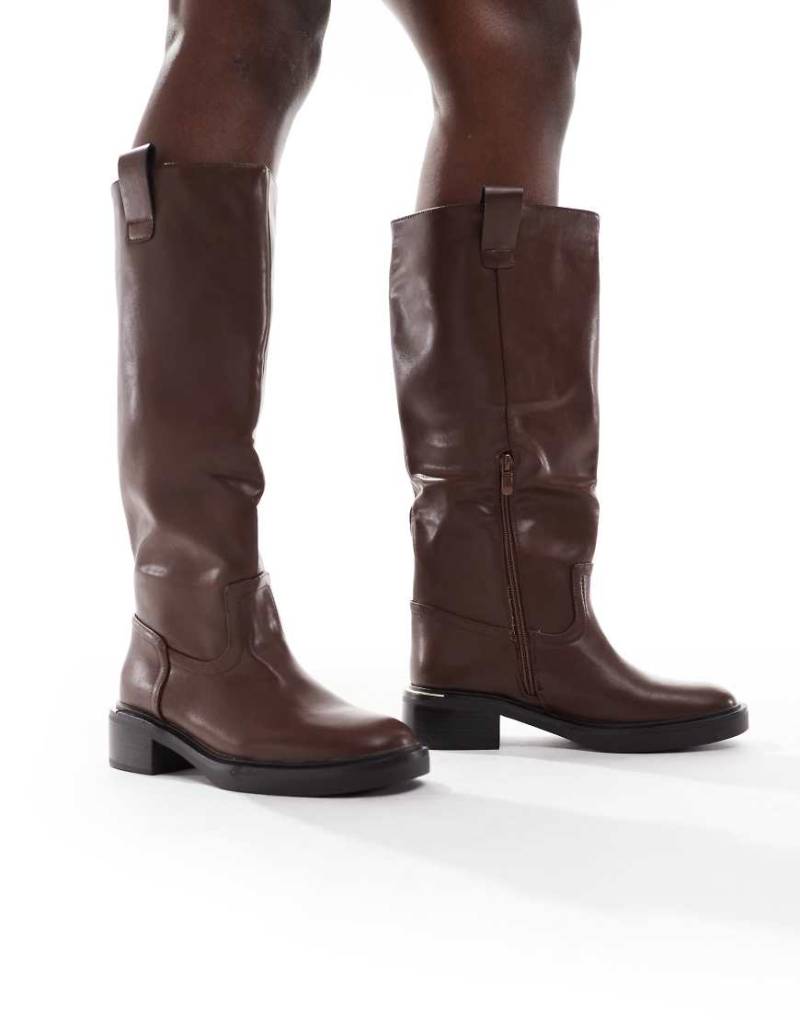 SEQWL - Twix - Kniehohe Stiefel in Schokobraun-Brown von SEQWL