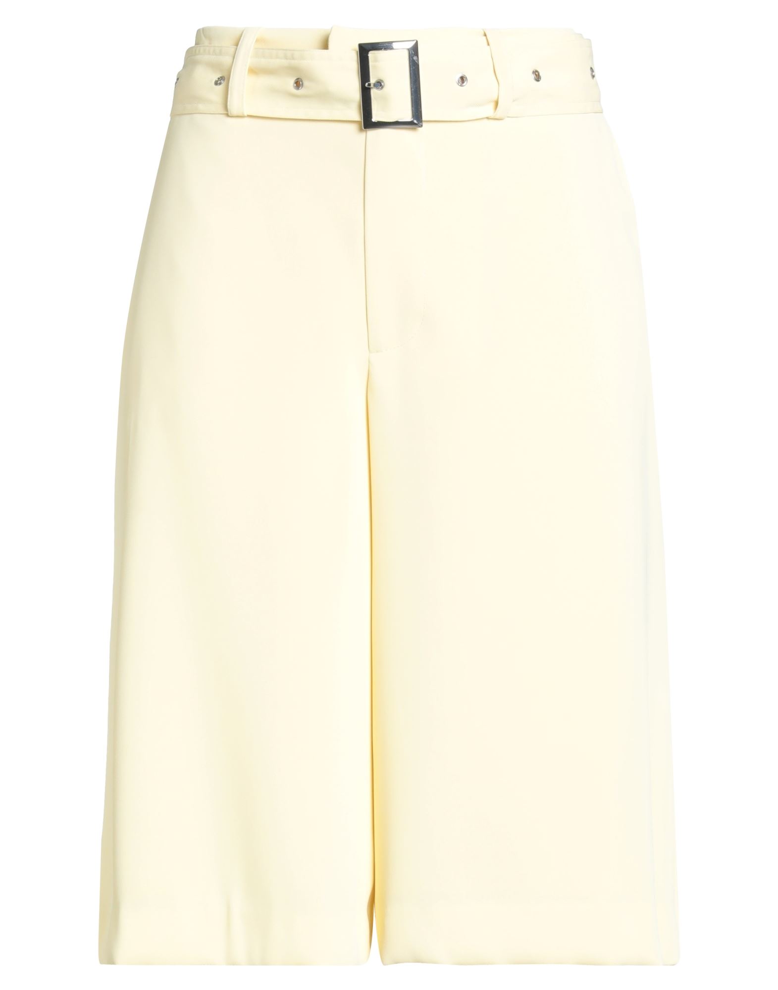 SER.O.YA Shorts & Bermudashorts Damen Pastellgelb von SER.O.YA