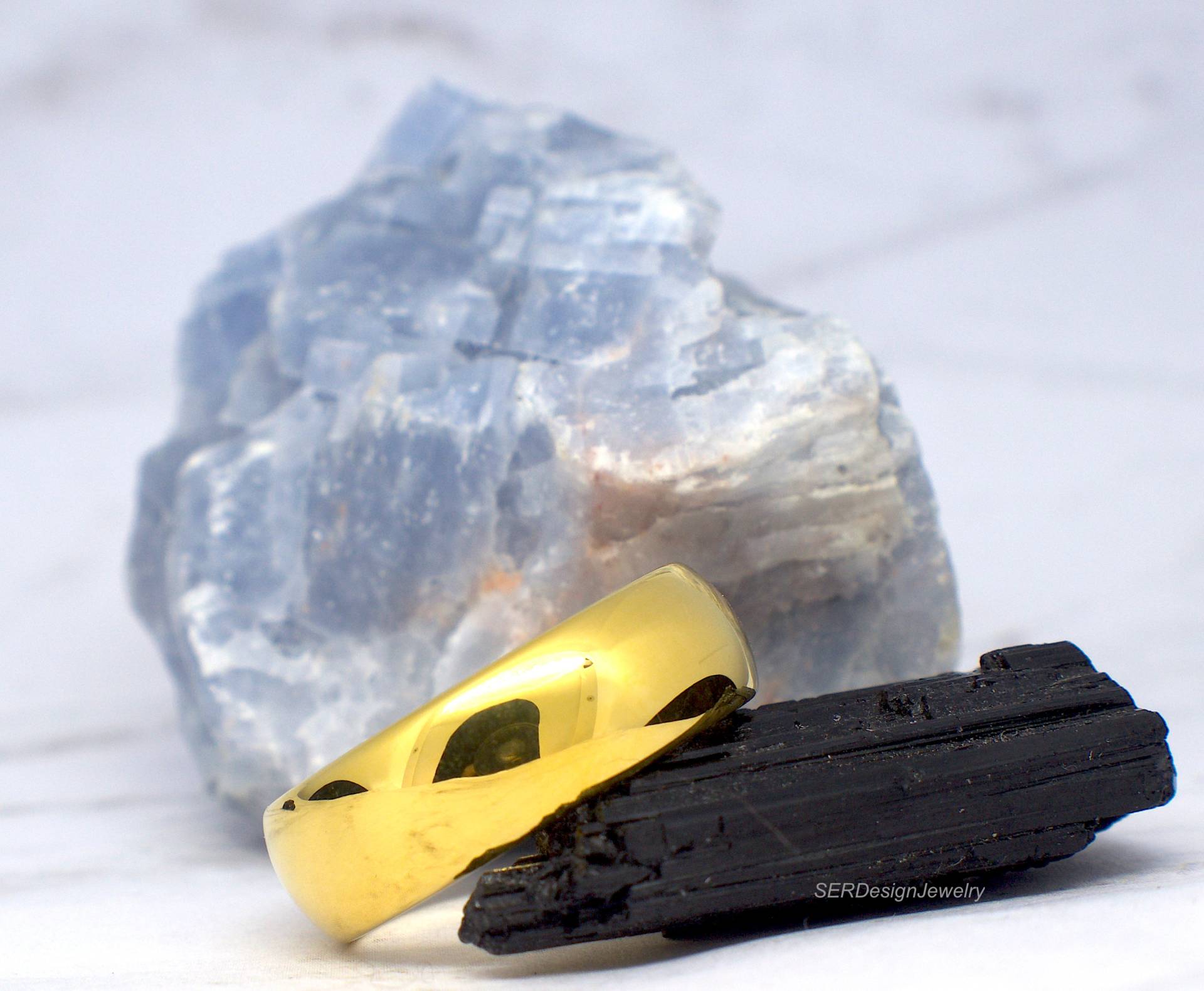 7mm Poliert Gold Wolframring Wolfram Ehering Jubiläumsring Wolframband Goldring Goldband von SERJewelryDesign