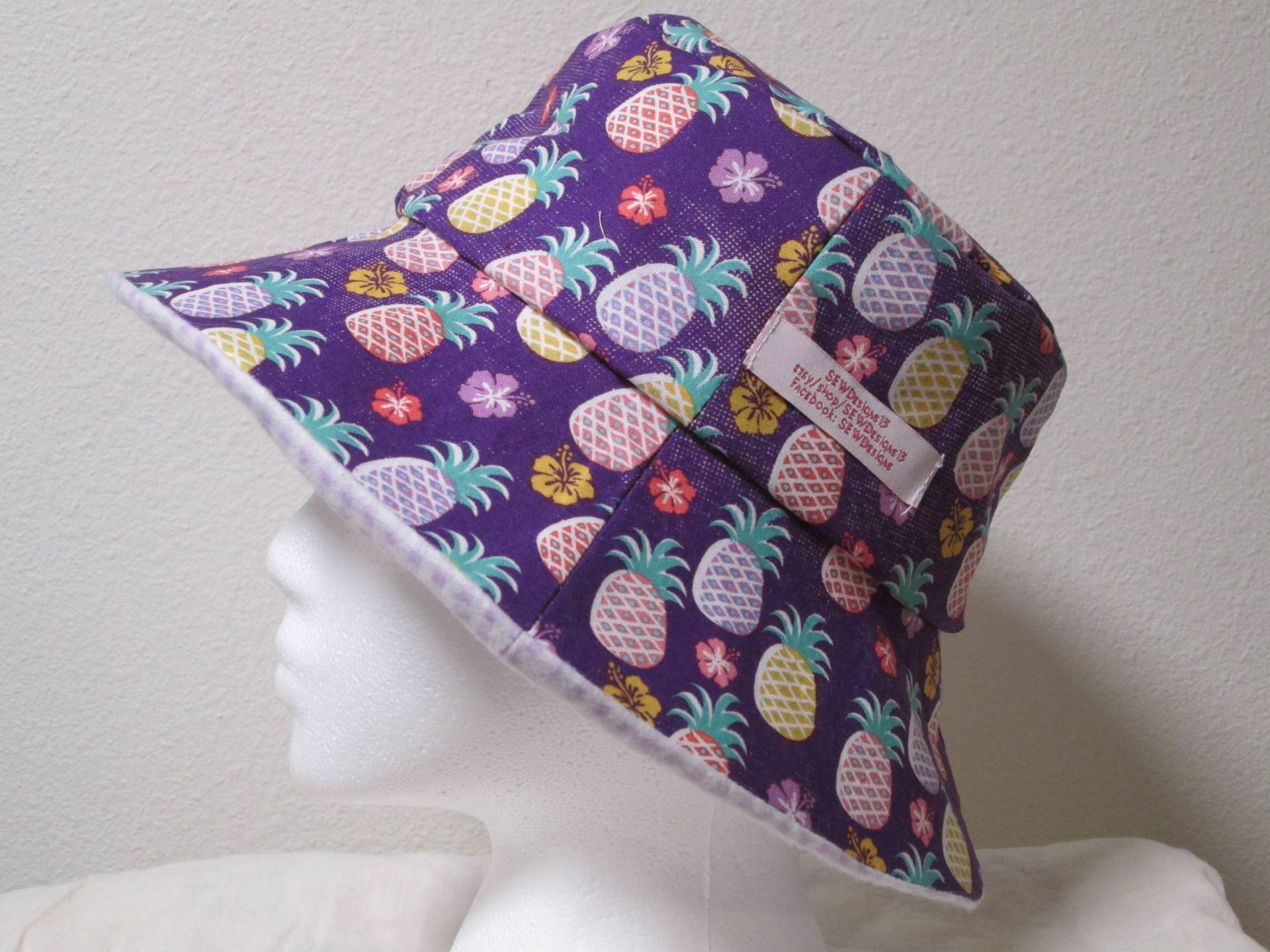 Eimer Hut 22" Medium Ananas Mit Vichy-Karo Grün Eimer Hut 22" Medium Ananas Mit Vichy-Karo Grün von SEWDesigns13