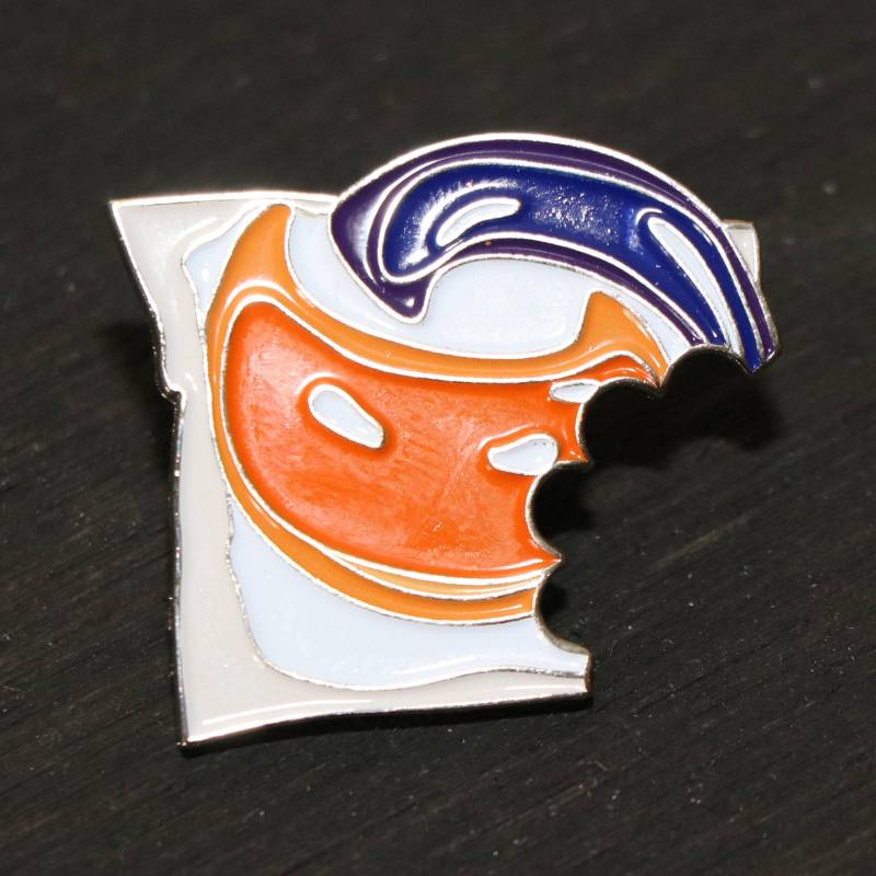 Hülsen Bitemark Anstecknadel Pin/Hut Der Gezeiten Hülsen Bitemark Anstecknadel Pin/Hut Der Gezeiten von SFCpins