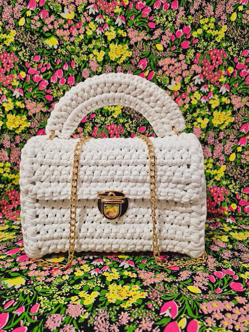Weiße Handgefertigte Gehäkelte Tasche Weiße Handgefertigte Gehäkelte Tasche von SGHandmadeBag