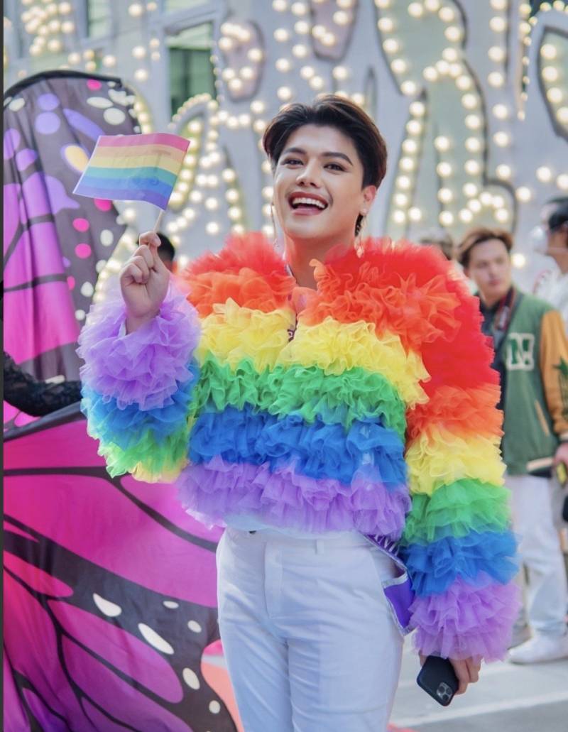 Janet Regenbogen Tüll Abgeschnittene Jacke Für Lgbtq, Langes Tüllkleid, Plus Size Abendkleid Tüll, Pride Month von SGinstar