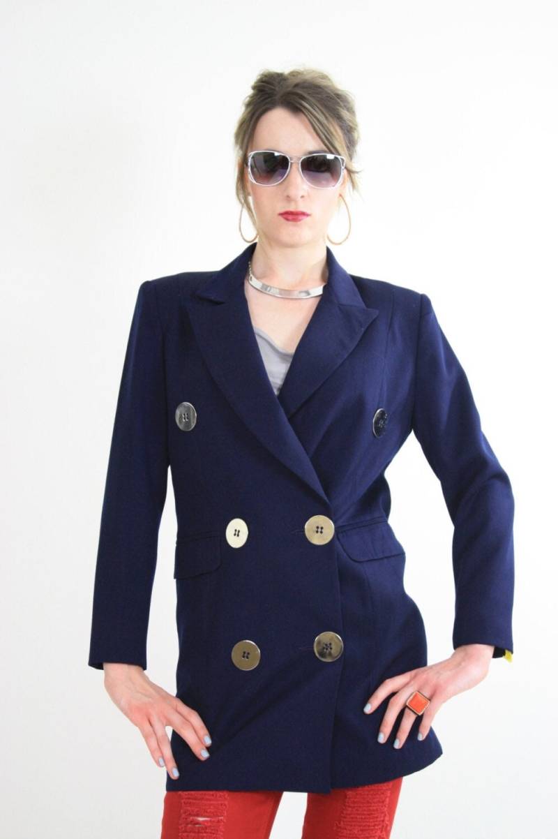 Marineblaue Blazerjacke Zweireihig Vintage 1980S Military Lange Ärmel Goldmetallic Doppelreihig Mit Knöpfen Geschlossen M Medium von SHABBYBABE