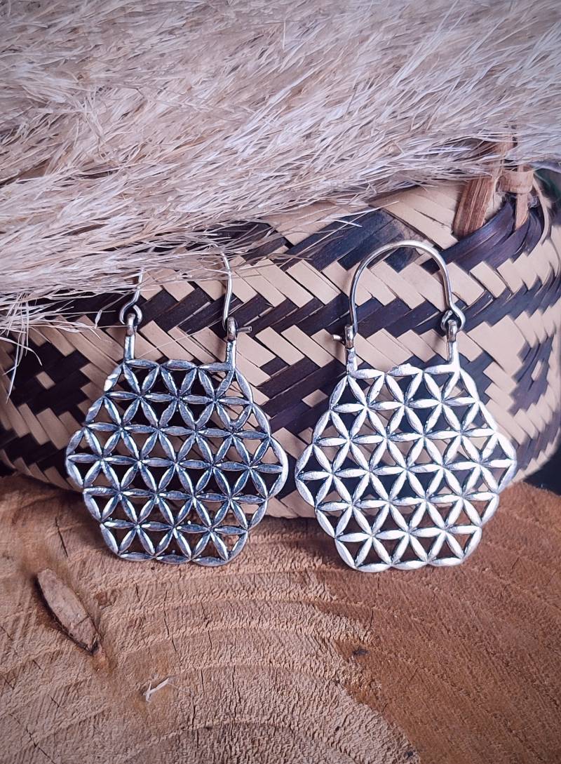 Boucles Pendants Fleur De Vie - D'oreilles Plaqué Silber - Cadeau Pour Elle von SHAKTIWALI