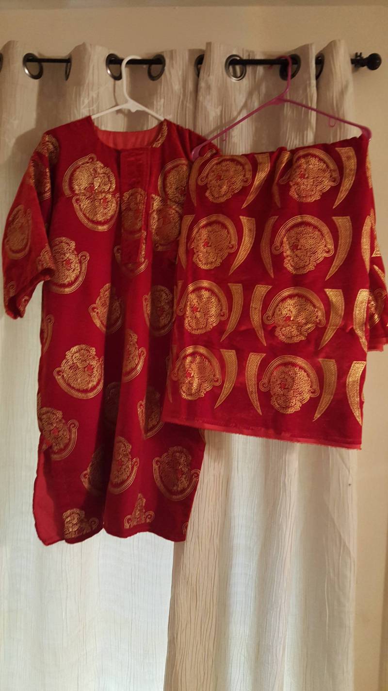 Ise Agu Top+2 Yards Stoff Ungenäht Als Set Verkauft von SHALOMCONCEPT