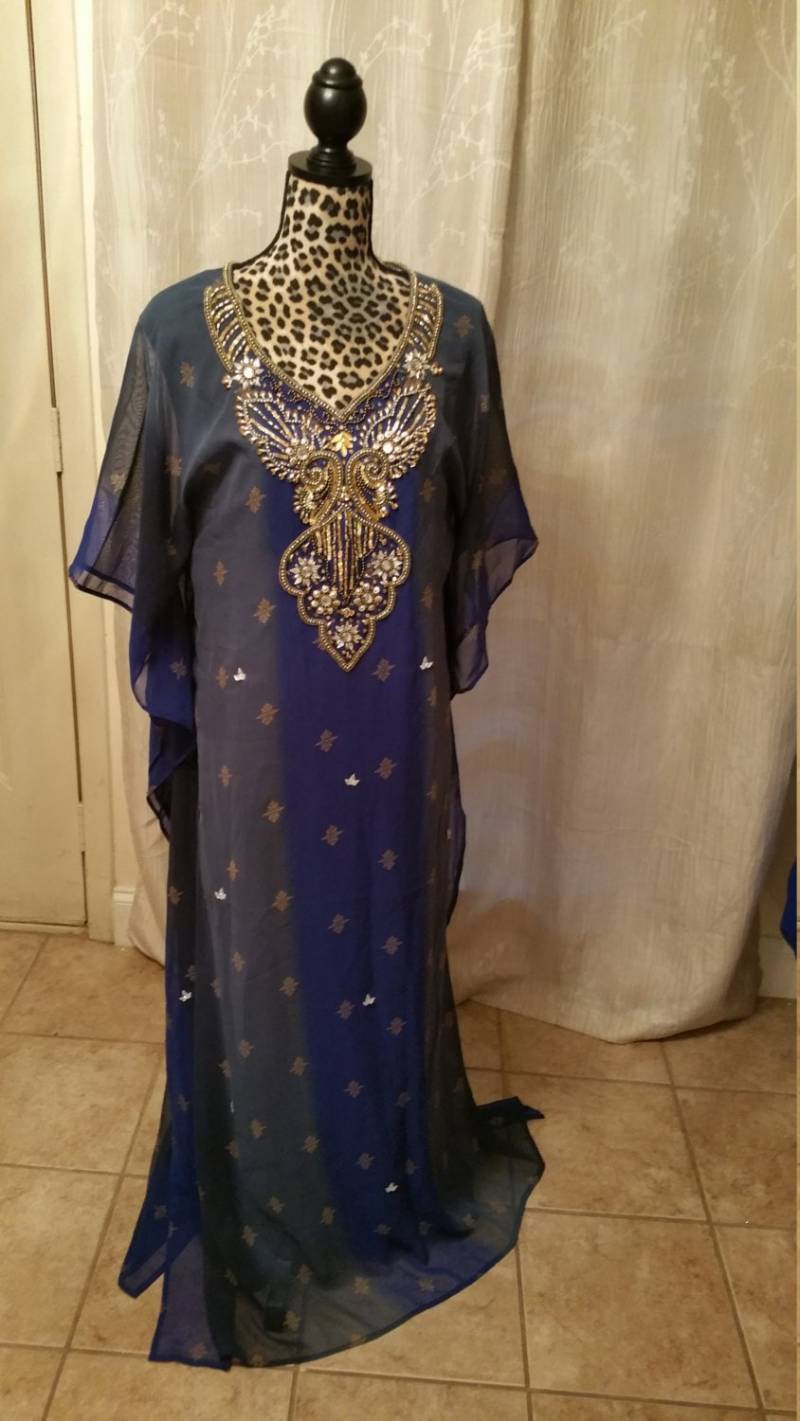 xl Perlen Mehllanges Kaftan Kleid von SHALOMCONCEPT