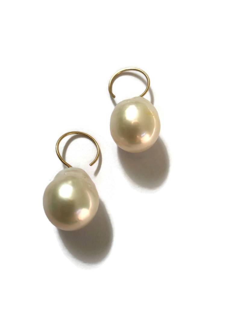 18K Gold Große Perlenohrringe, Weiße Teardrop Perlen Ohrring Hochzeit Ohrringe, Handgemacht Von Sheri Beryl von SHERIBERYL