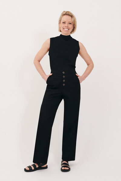 SHIO BUTTON TROUSERS von SHIO