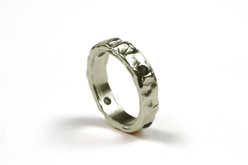 Zauberhafter Roh Silber Und Kristall Unikat Ring | Einzigartige Sterling Valentinstag Verlobungsring von SHIZING