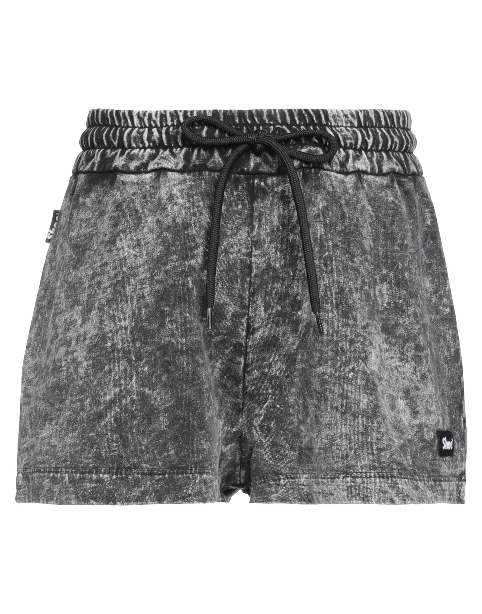 SHOE® Shorts & Bermudashorts Damen Granitgrau von SHOE®