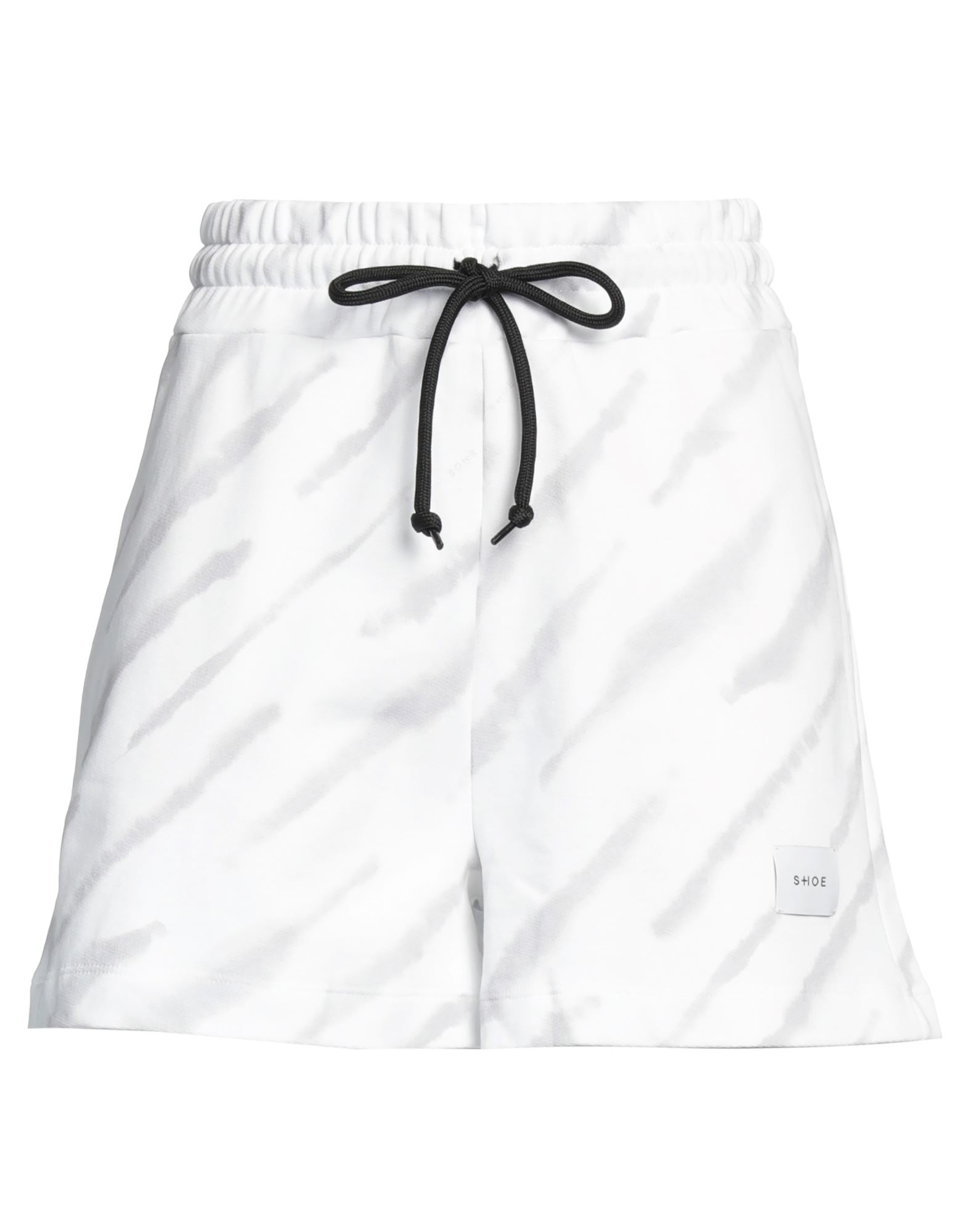 SHOE® Shorts & Bermudashorts Damen Off white von SHOE®