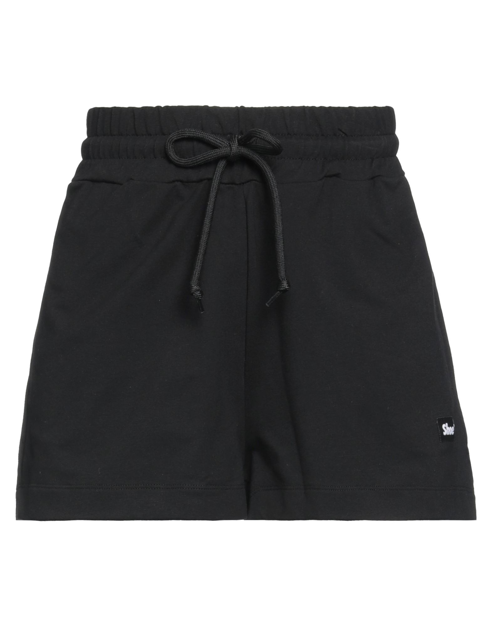 SHOE® Shorts & Bermudashorts Damen Schwarz von SHOE®