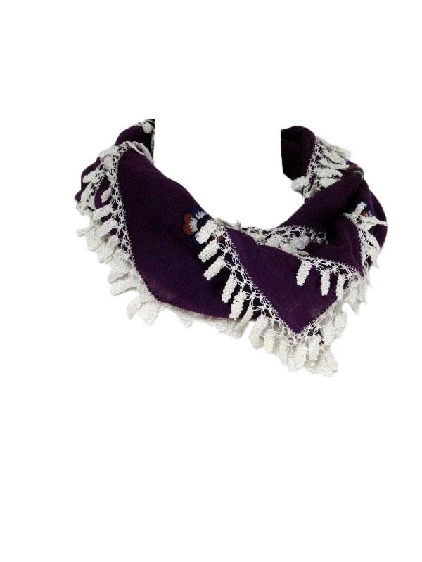 Handgefertigte Weinrote Häkelschal Baumwolle Oya Spitzerand von SHOPIKA