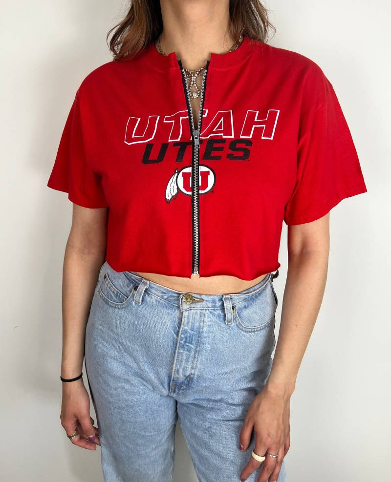 Universität Von Utah Abgeschnittenes Reißverschluss-T-Shirt | M von SHOPONEVINTAGE