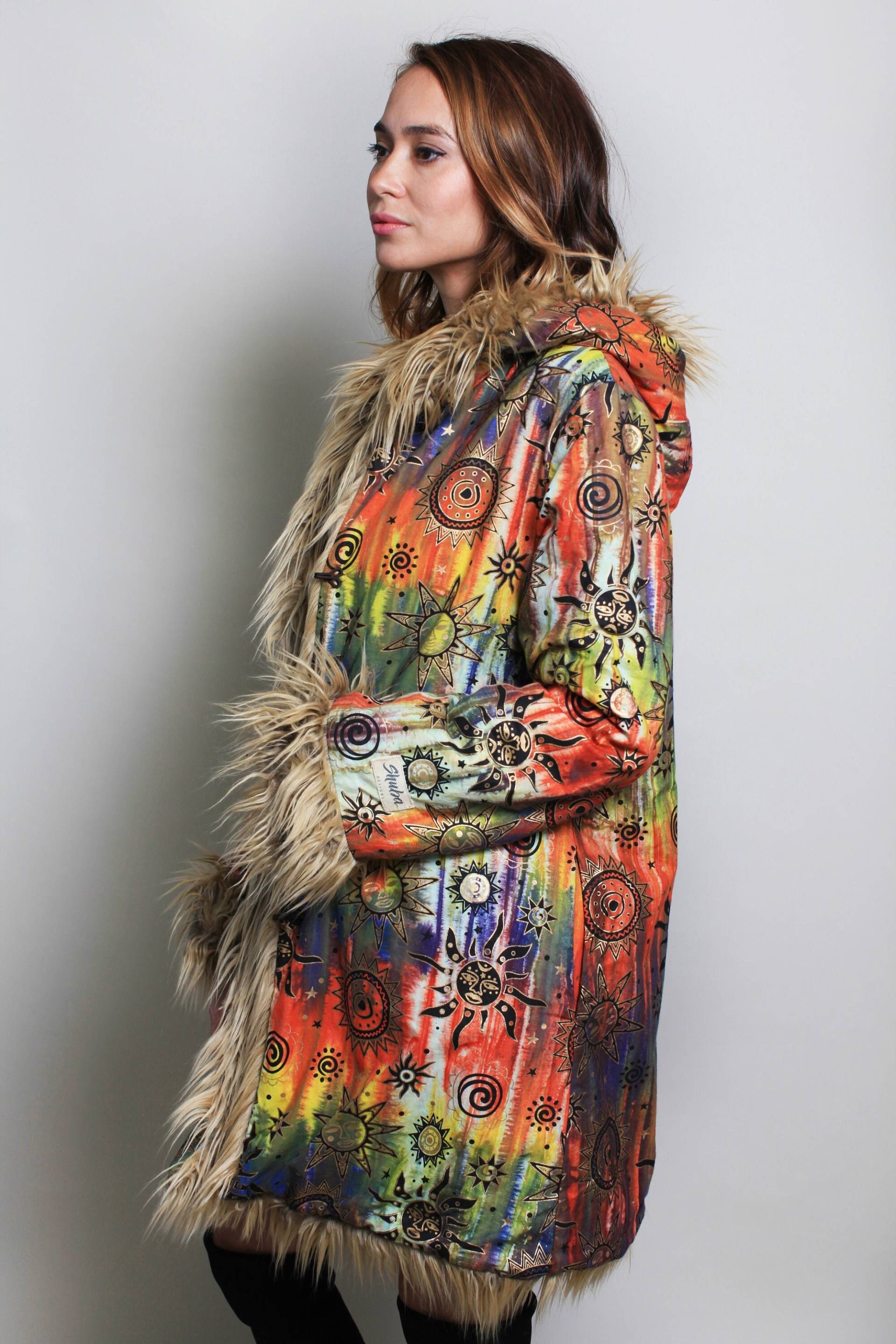 Eclipse Unisex Festival Mantel Kostüm Brennender Kunstpelz Boho Mann Hippie Kleidung Herren Pelzmantel Jacke Eclipse Unisex Festival Mantel Kostüm Brennender Kunstpelz Boho Mann Hippie Kleidung Herren Pelzmantel Jacke von SHUBAdesigns