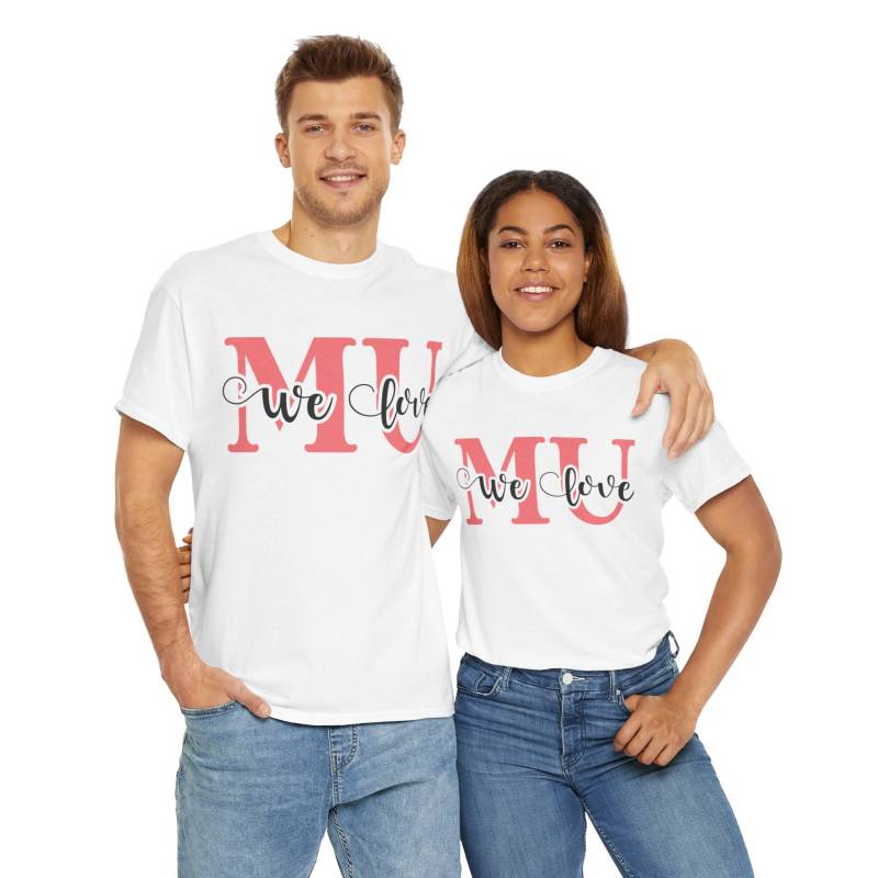 Mum - We Love You T-Shirt Mum - We Love You T-Shirt von SHiRTORAMADE
