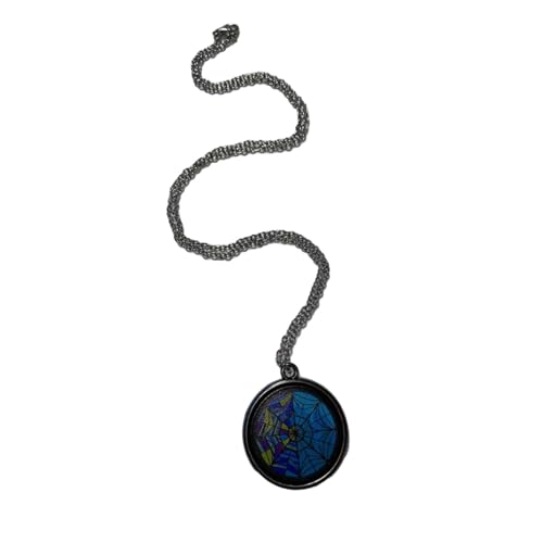 SIHIR DUKKANI Netflix - Mercredi - Collier - Fenêtre colorée SIHIR DUKKANI Netflix - Mercredi - Collier - Fenêtre colorée von SIHIR DUKKANI