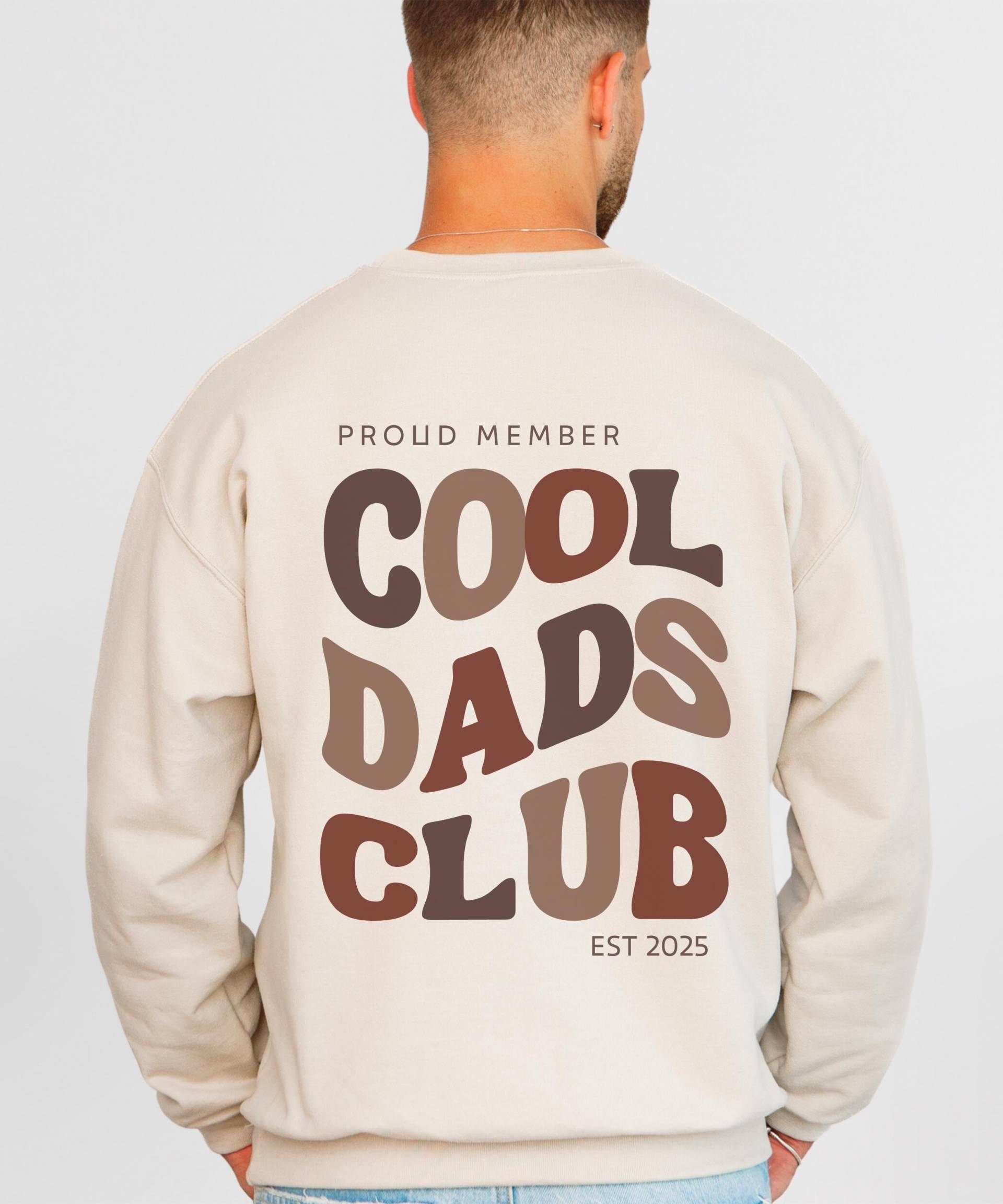 Personalisierter Pullover Cool Dads Club | Papa Sweatshirt Geschenk Geburt & Geburtstag, Geschenkidee Weihnachten Für "Besten Der Welt" von SIMASIMPLETHINGS