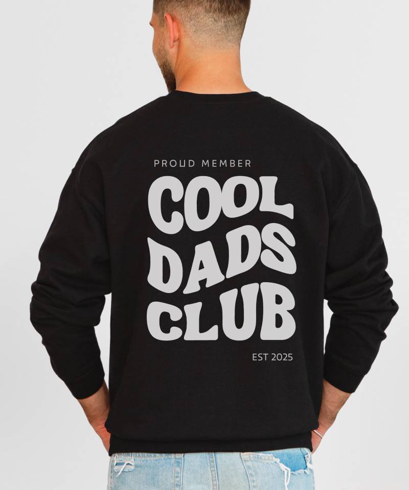 Personalisierter Pullover Cool Dads Club | Papa Sweatshirt Geschenk Geburt & Geburtstag, Geschenkidee Weihnachten Für "Besten Der Welt" von SIMASIMPLETHINGS