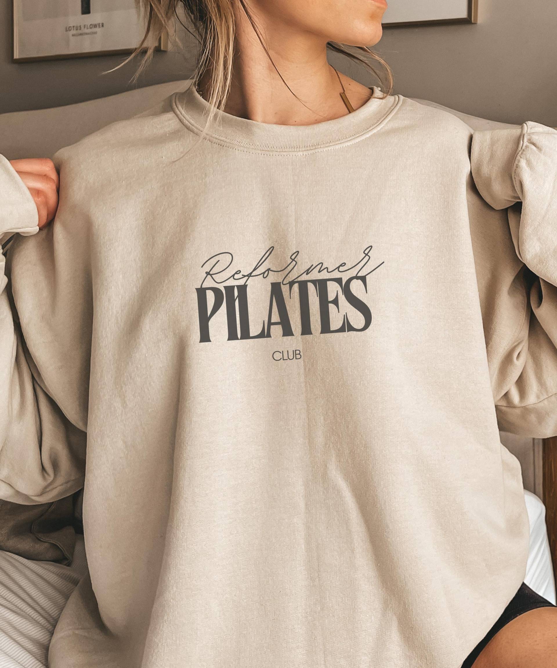 Reformer Pilates Pullover | Teacher Gift Instructor Sweatshirt Geschenk Freundin Geschenkidee Lover von SIMASIMPLETHINGS