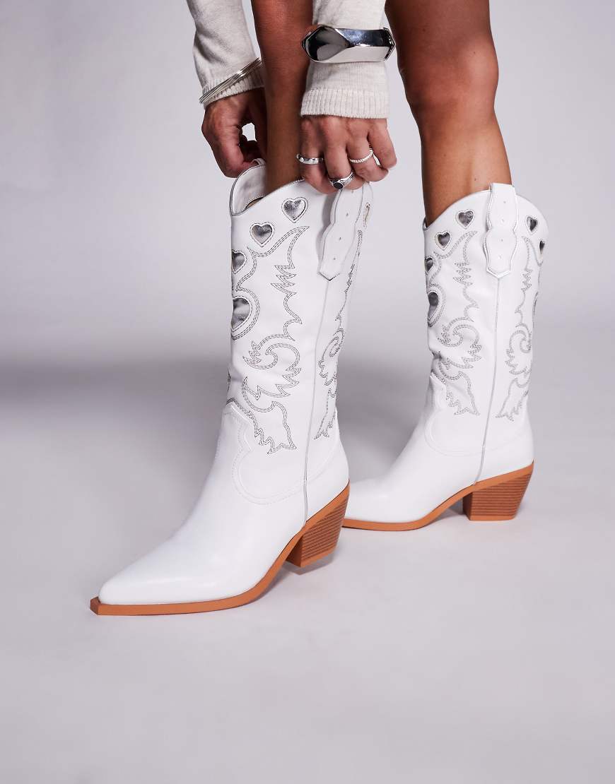 SIMMI London - Declan - Cowboy-Stiefel in Weiß mit silberfarbener Stickerei von SIMMI Shoes