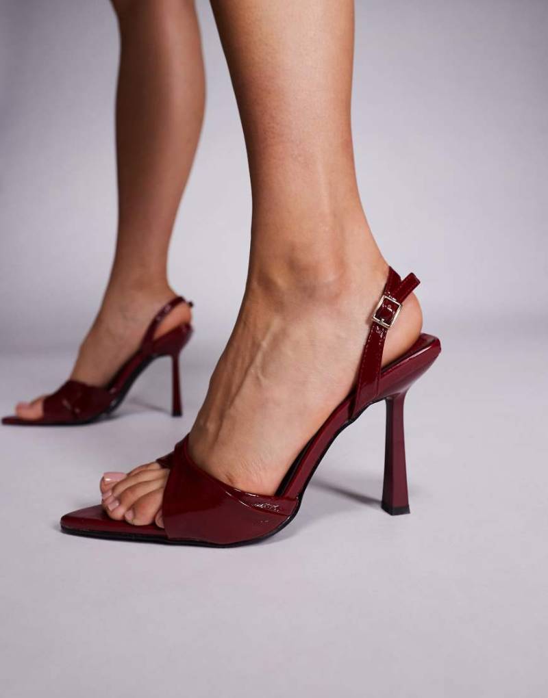 SIMMI London - Lolly - Sandaletten aus Lackleder in Rot von SIMMI Shoes