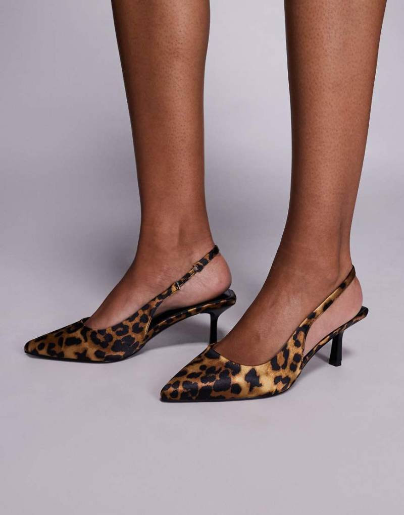 Simmi London - Laena - Schuhe mit Leopardenmuster, Fersenriemen und Kitten-Absatz-Brown Simmi London - Laena - Schuhe mit Leopardenmuster, Fersenriemen und Kitten-Absatz-Brown von SIMMI Shoes