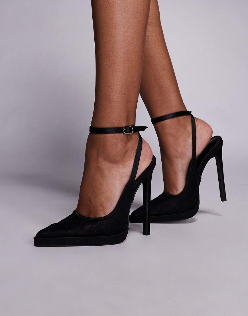 Simmi London - Landen - Pumps aus schwarzem Satin mit Plateausohle und Absatz von SIMMI Shoes