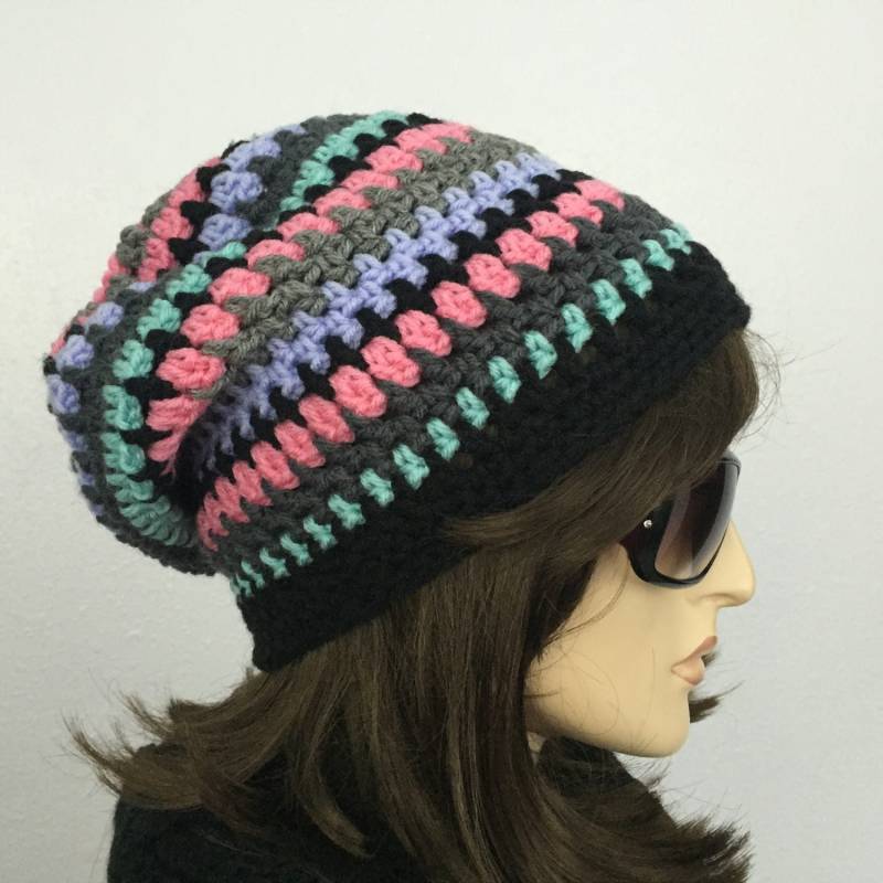 Frauen Crochet Hat Slouchy Multicolor Hut Accessoires Herbstmode von SIMPATICOUS