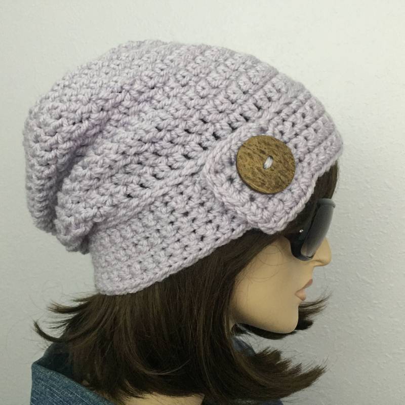 Frauen Häkelmütze Chunky Slouchy Beanie Mit Knopf Damen Accessoires Herbst Mode Winter-Mütze von SIMPATICOUS