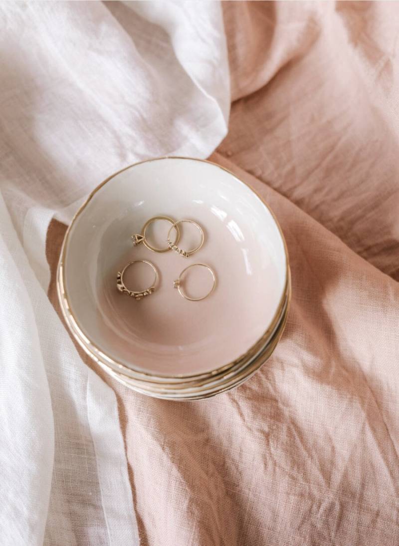 Moderne Keramik Ring Schale Schmuckschale Badezimmer Zubehör Vanity Decor Schreibtisch Accessoires Für Frauen Fangen Alle Nette Freundin Geschenk von SINDstudio