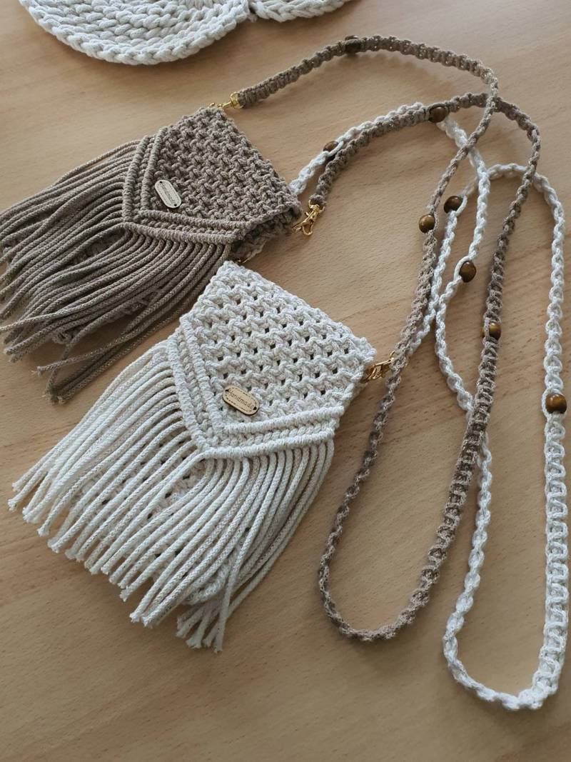 Handytasche | Makramee Umhängetasche Cross Body Bag Handy Tasche Makrameetasche Boho Geschenkidee von SINOHandmade