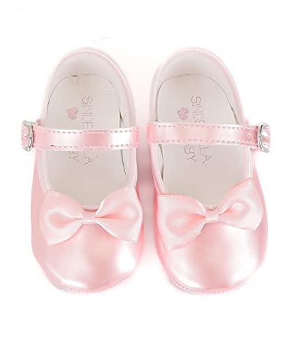 Festliche Glänzende Baby Mädchen Pre-Walker Schuhe aus Satin in Rosa, Größe 19 von SIRRI