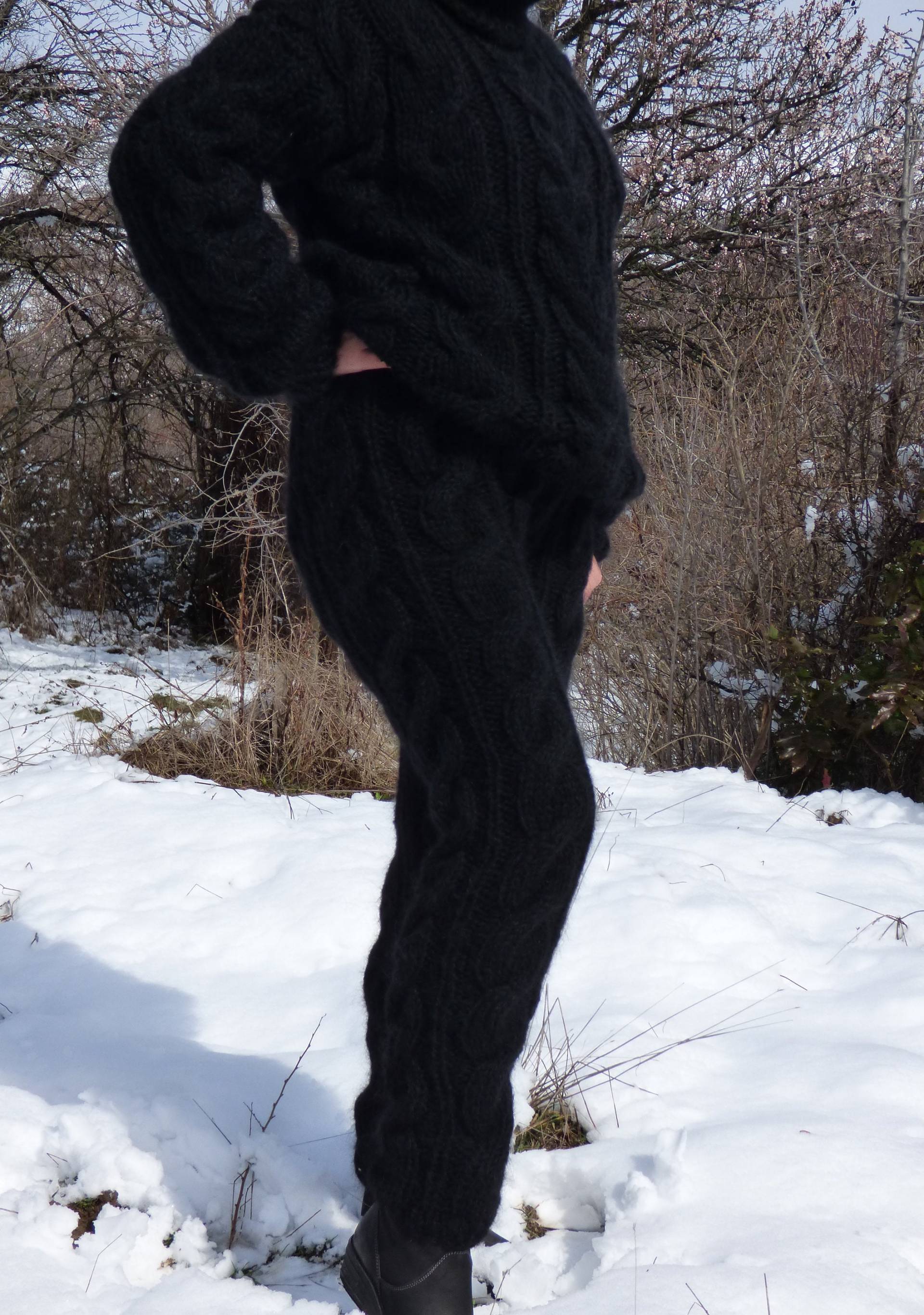 Handgestrickte Mohair Hose, Dicke Und Flauschige Hose Mit Zopfmuster von SISKAhandknit7