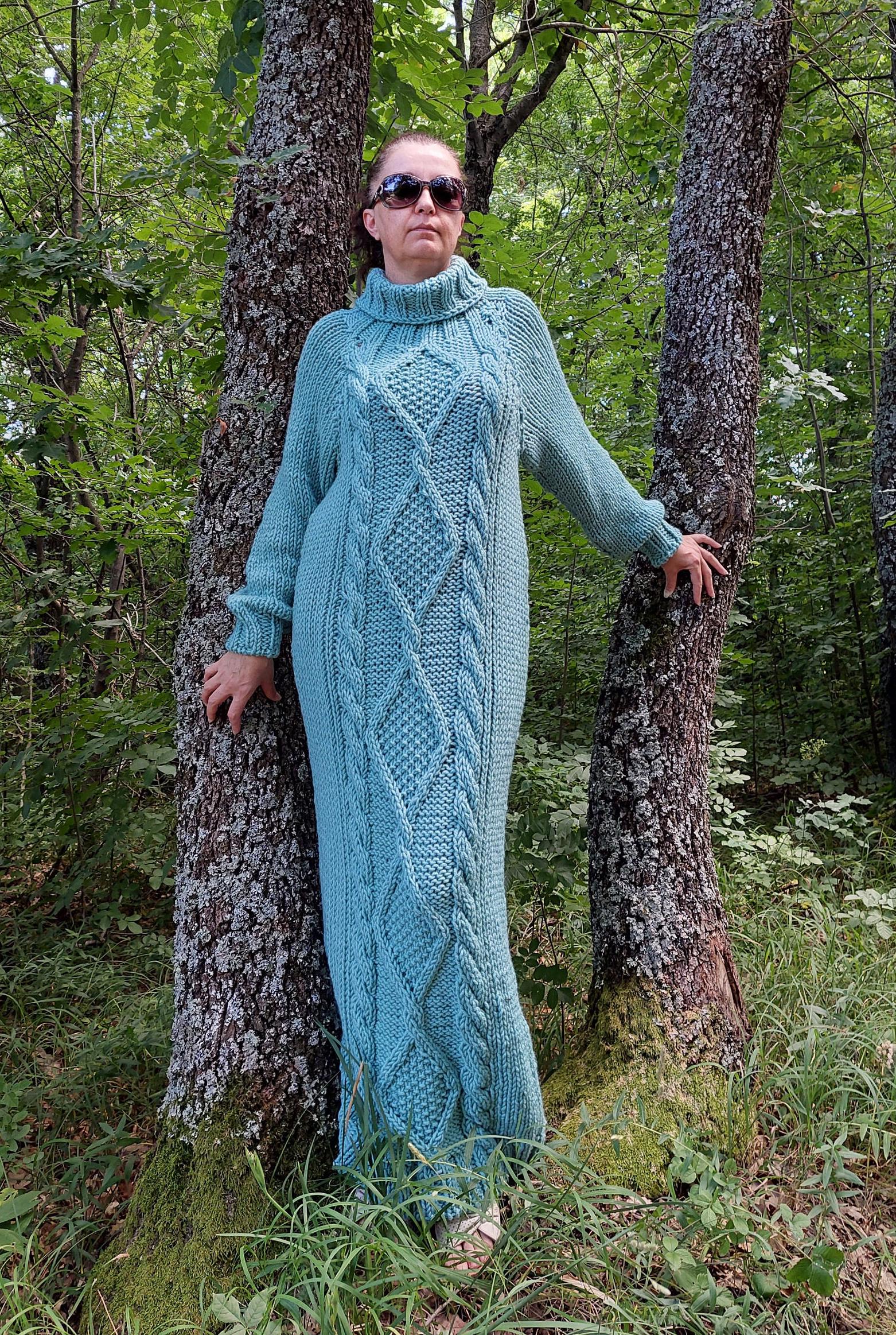 Wolle Kleid Grobstrick Zopfmuster, Dicke Lange Pullover Rollkragen, Ready To Ship von SISKAhandknit7