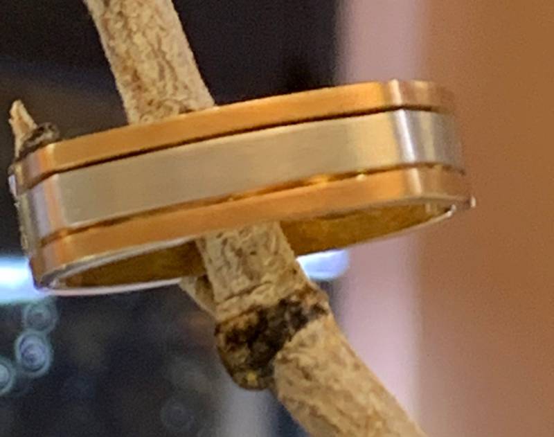 Handgefertigte U-Form-Ehering. Zwei Ton in 8mm von SJEXCLUSIVEJEWELRY