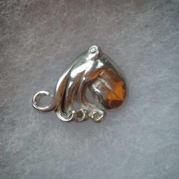 Krake Brosche Anstecknadel/Krawattennadel Pins Oktopus Schmuck Tier Pin Abzeichen in Zinn. Designed Und Handgemacht Schottland Von Sjh Designs von SJHdesignsuk