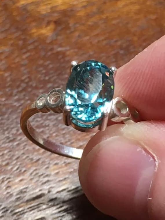 Blauer Zirkon Ring in Sterling Silber von SJMarsStudio