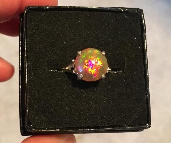 Echter Opal Ring in Sterling Silber von SJMarsStudio