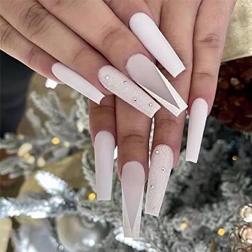 24 Stücke Lange weiße Presse auf Nägeln volle Abdeckung falsche Nägel Ballerina Sargnägel auf quadratische Diamant gefälschte Nägel zum Stücken künstlicher Plastiknägel für Frauen und Mädchennagel von SJOAUET