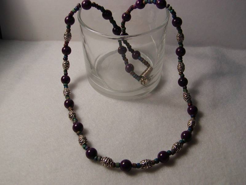 Lila Und Silber Perlen Halskette Lila Und Silber Perlen Halskette von SJOJewelryDesigns
