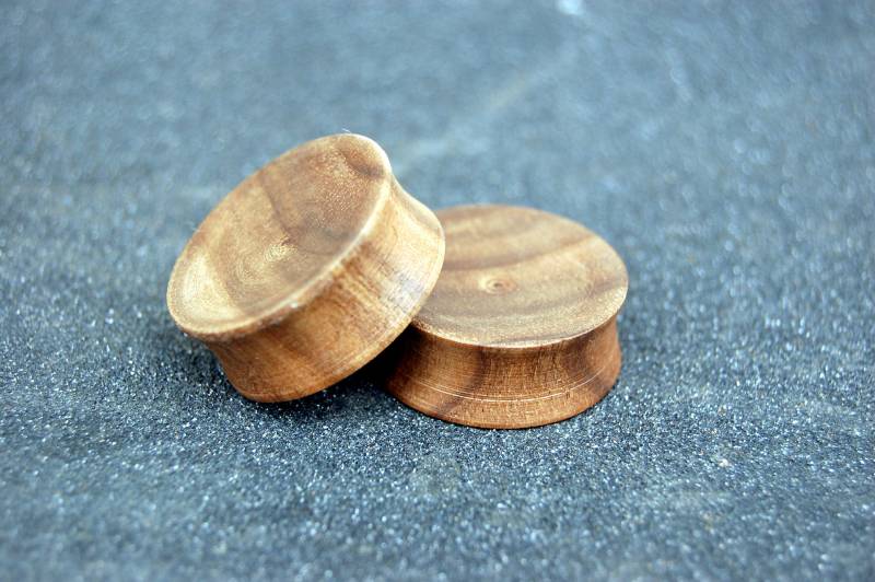 24 Mm Nussbaum Holz Plugs Für 24 Mm Nussbaum Holz Plugs Für von SK8RINGS