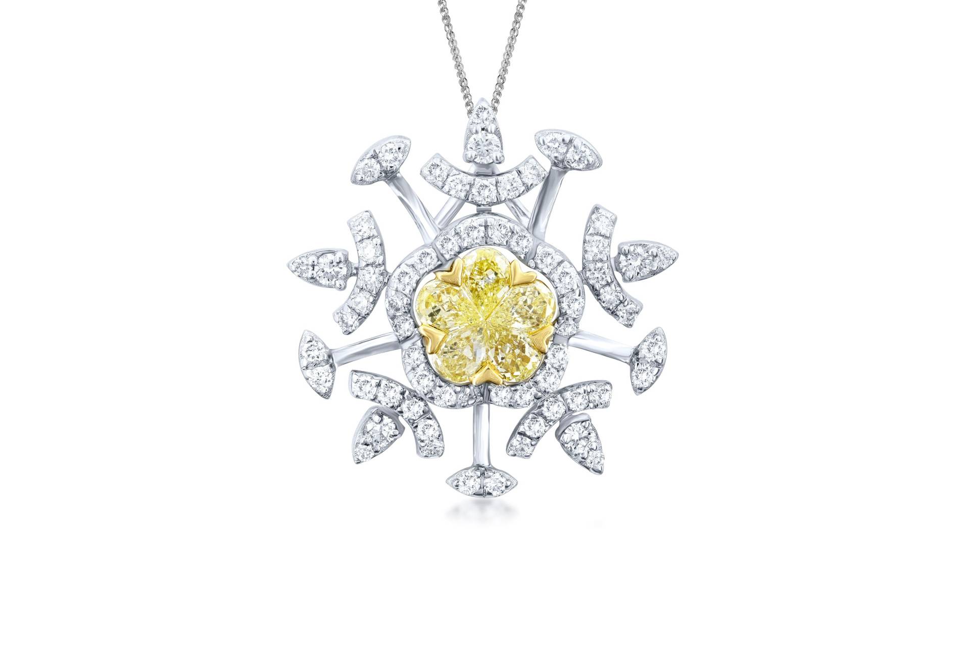 0, 8 Karat Natürliche Gelbe Diamantanhänger, C-Cube Cluster Center Piece Schneeflocken Anhänger von SKSMHKLTD