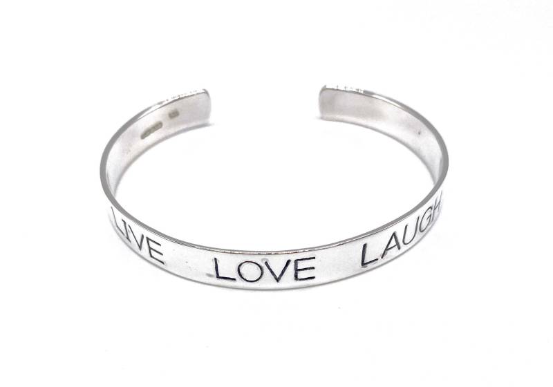 925 Sterling Silber Live Love Laugh Breite Manschette Armreif von SKSilverJewellery