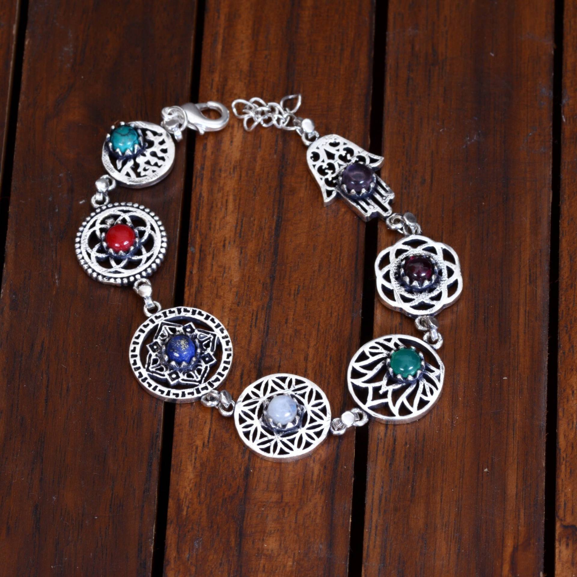 Winziges Stein Chakra Armband Winziges Stein Chakra Armband von SKYHANDYCRAFT