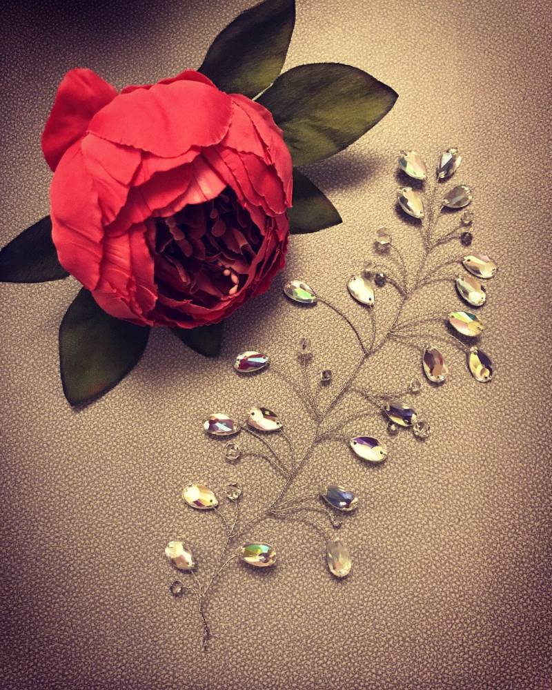 Glänzende Kristall Hairvine Hochzeitsschmuck Glänzende Kristall Hairvine Hochzeitsschmuck von SKissaccessories