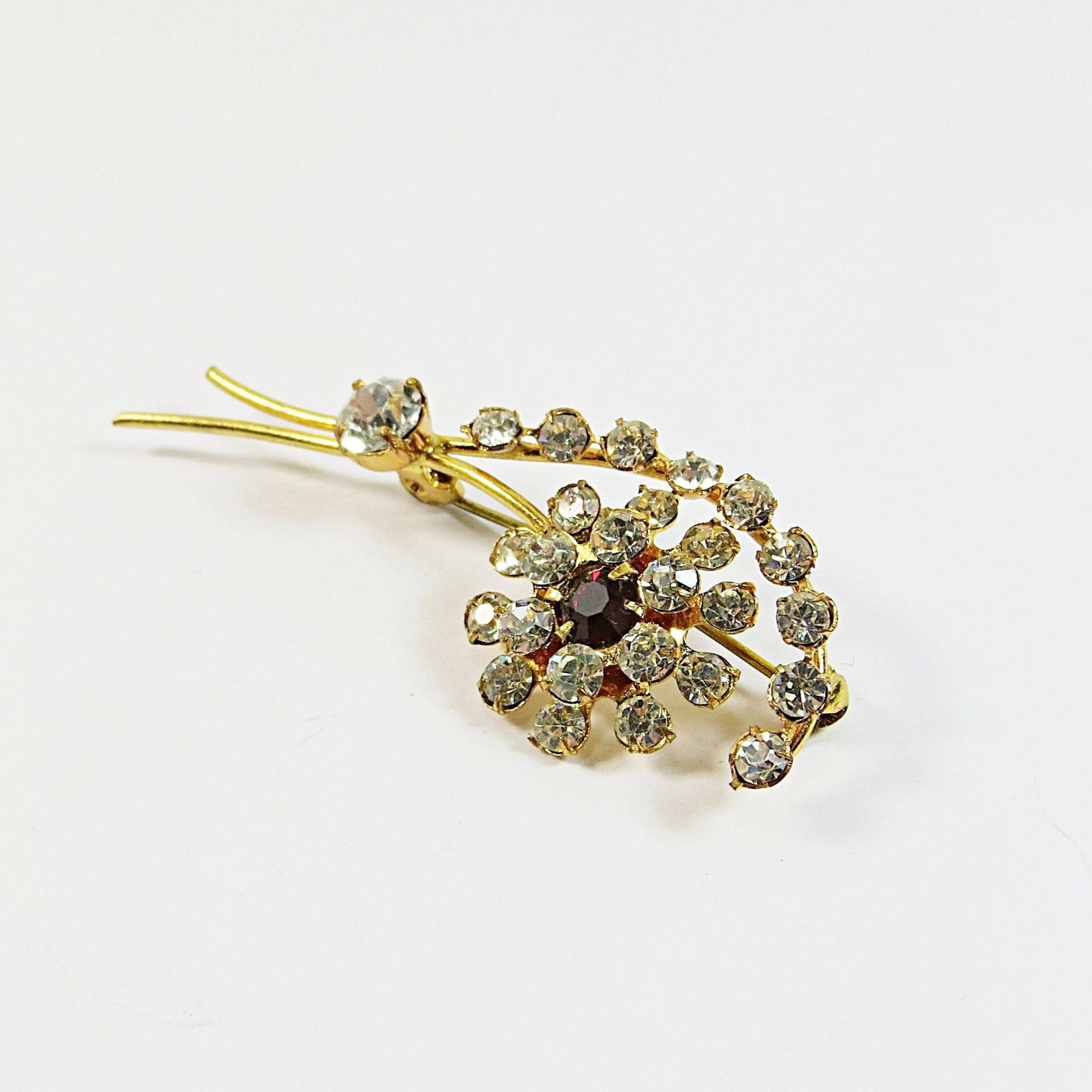 1970Er Jahre Brosche, Kleine Vintage Goldtone Rubin Kristall Strass Anstecknadel, Blumen Und Blatt Anstecknadel Brosche 1970Er Jahre Brosche, Kleine Vintage Goldtone Rubin Kristall Strass Anstecknadel, Blumen Und Blatt Anstecknadel Brosche von SLCDesignsUK