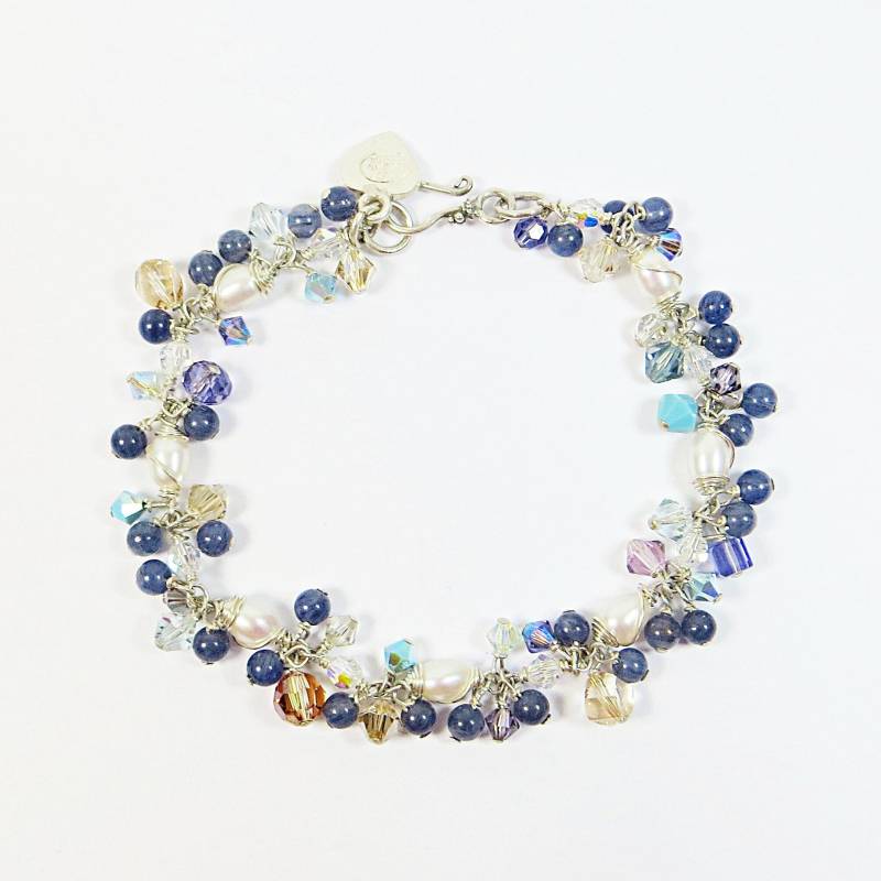 Indigo Blau Armband, Handgefertigtes Armband Aus Drahtgewebe Mit Süsswasserperlen, Edelsteinen, Iolith, Perlen, Sterling Silber, Swarovski Kristall Indigo Blau Armband, Handgefertigtes Armband Aus Drahtgewebe Mit Süsswasserperlen, Edelsteinen, Iolith, Perlen, Sterling Silber, Swarovski Kristall von SLCDesignsUK