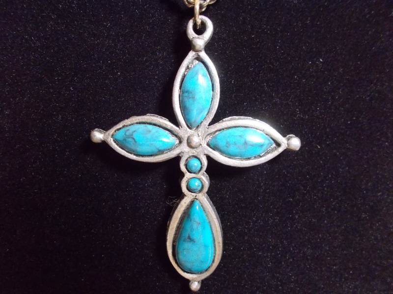 Vintage, Unsigniert, Türkis Kreuz Anhänger Großes Unisex Design, Geeignet Für Einen Mann Oder Eine Frau von SLGJewelryDesigns